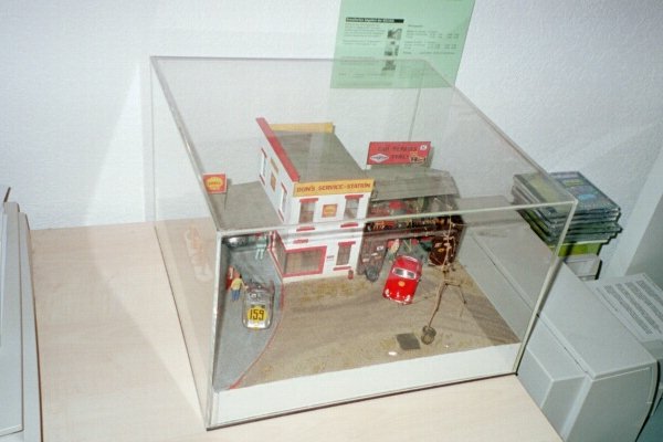 diorama_2.jpg